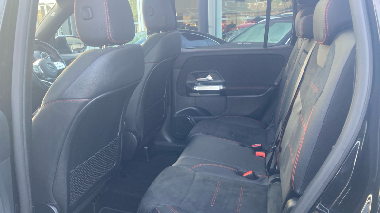 Mercedes-Benz GLB 200 AMG Line Premium + Night Ed 5dr 7G-Tronic Petrol Estate